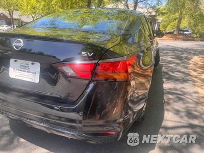 2023 Nissan Altima SV - zdjęcie 8 z 40 - miniatura