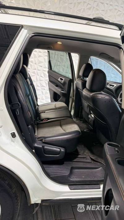 2020 Nissan Pathfinder SV - zdjęcie 12 z 18 - miniatura
