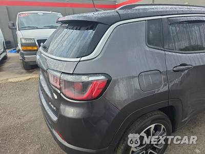 2022 Jeep Compass Limited - zdjęcie 22 z 25 - miniatura