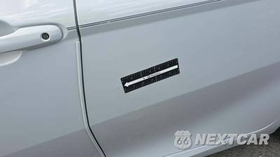 2023 Toyota Camry LE - zdjęcie 7 z 15 - miniatura