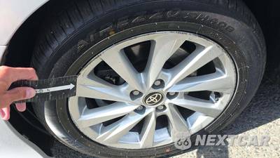 2023 Toyota Camry LE - zdjęcie 5 z 15 - miniatura