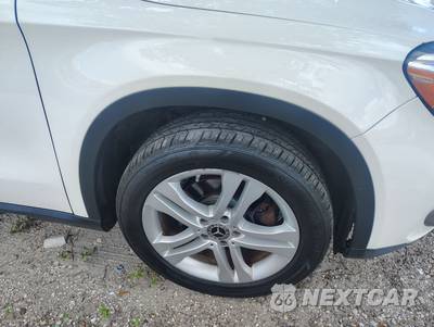 2019 Mercedes-Benz GLA 250 - zdjęcie 34 z 36 - miniatura