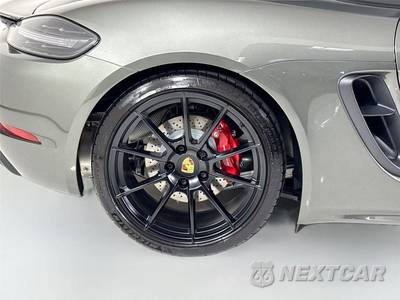 2024 Porsche 718 Cayman GTS 4.0 - zdjęcie 36 z 40 - miniatura