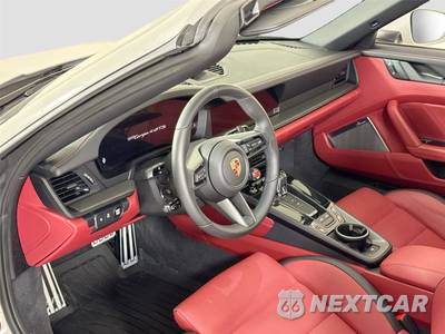 2026 Porsche 911 Targa 4 GTS - zdjęcie 13 z 40 - miniatura