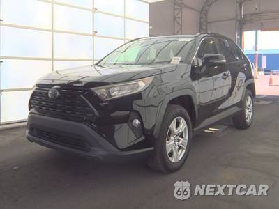 2021 Toyota RAV4 XLE - zdjęcie 9 z 42 - miniatura