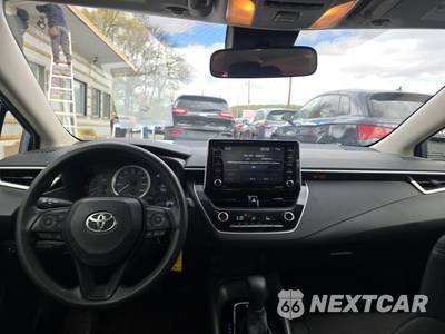 2021 Toyota Corolla LE Sedan - zdjęcie 14 z 22 - miniatura