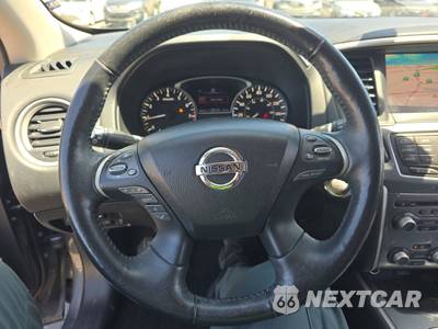 2019 Nissan Pathfinder SL - zdjęcie 10 z 36 - miniatura