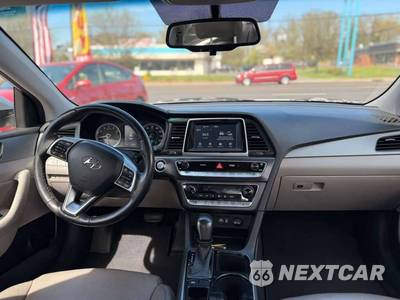2019 Hyundai Sonata SEL - zdjęcie 12 z 16 - miniatura