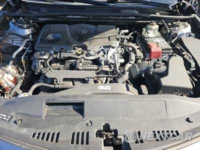2018 Toyota Camry LE - zdjęcie 15 z 18 - miniatura