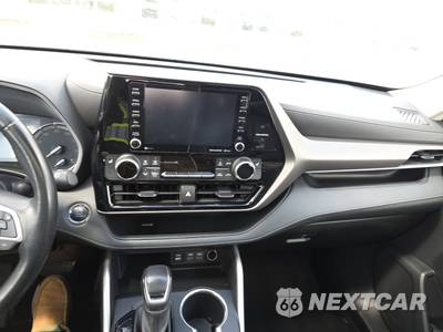 2022 Toyota Highlander XLE - zdjęcie 17 z 46 - miniatura