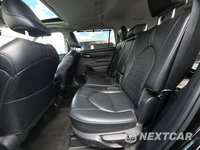2022 Toyota Highlander XLE - zdjęcie 19 z 46 - miniatura