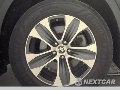 2022 Toyota Highlander XLE - zdjęcie 10 z 46 - miniatura