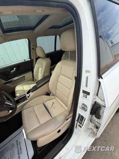 2015 Mercedes-Benz GLK 350 - zdjęcie 29 z 52 - miniatura