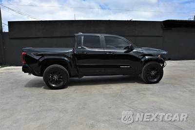 2024 Toyota Tacoma SR5 Crew Cab Medium Bed - zdjęcie 6 z 20 - miniatura