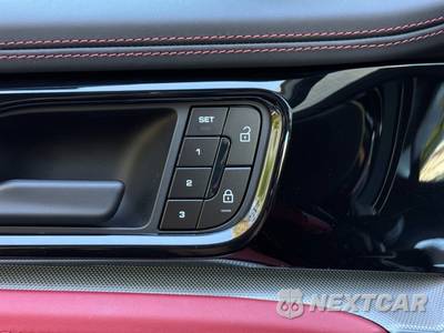 2025 Porsche Panamera 4S E-Hybrid - zdjęcie 16 z 48 - miniatura
