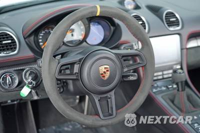 2024 Porsche 718 Spyder RS - zdjęcie 18 z 48 - miniatura