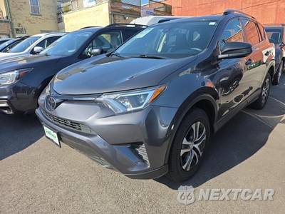2017 Toyota RAV4 LE - zdjęcie 1 z 22 - miniatura