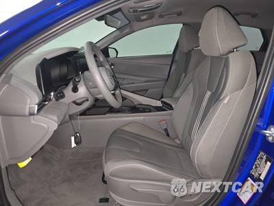 2023 Hyundai Elantra SEL - zdjęcie 7 z 19 - miniatura