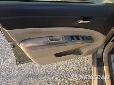 2004 Toyota Prius - zdjęcie 9 z 18 - miniatura