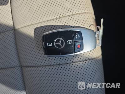 2018 Mercedes-Benz E 400 4MATIC Coupe - zdjęcie 33 z 50 - miniatura