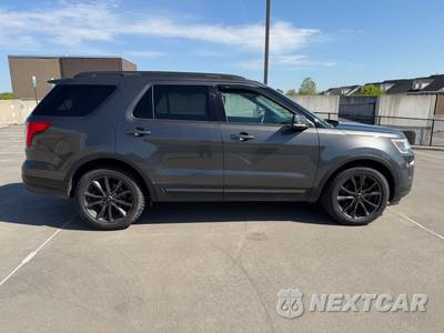 2018 Ford Explorer XLT - zdjęcie 4 z 17 - miniatura