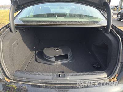 2013 Audi A4 2.0T Premium Sedan - zdjęcie 16 z 24 - miniatura