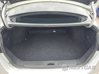 2021 Nissan Sentra S - zdjęcie 16 z 19 - miniatura