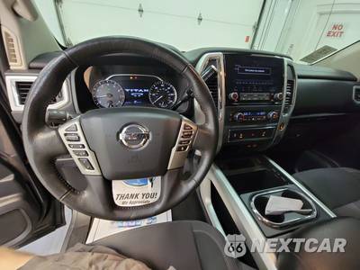 2021 Nissan TITAN SV Extended Cab Short Bed w/Rear Doors - zdjęcie 11 z 24 - miniatura