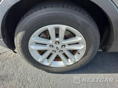 2014 Ford Explorer XLT - zdjęcie 8 z 29 - miniatura