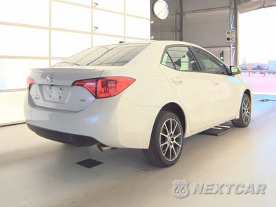 2017 Toyota Corolla 50th Anniversary Special Edition Sedan - zdjęcie 5 z 36 - miniatura