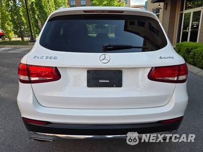 2016 Mercedes-Benz GLC 300 4MATIC - zdjęcie 6 z 35 - miniatura