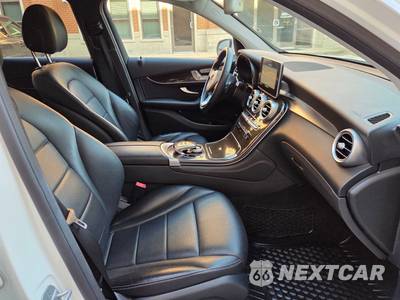 2016 Mercedes-Benz GLC 300 4MATIC - zdjęcie 12 z 35 - miniatura
