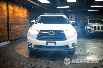 2016 Toyota Highlander XLE - zdjęcie 4 z 30 - miniatura
