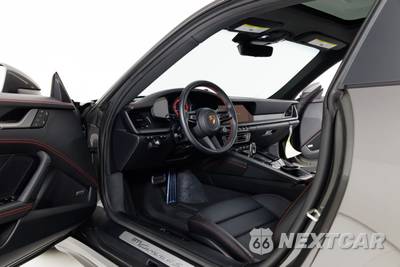 2024 Porsche 911 Carrera 4S - zdjęcie 13 z 20 - miniatura