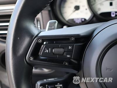 2024 Porsche Macan GTS - zdjęcie 29 z 39 - miniatura