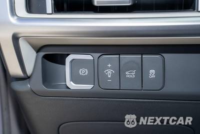 2025 Hyundai Santa Fe SEL - zdjęcie 32 z 45 - miniatura