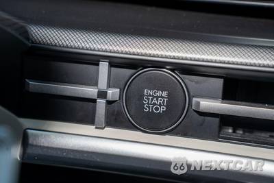 2025 Hyundai Santa Fe SEL - zdjęcie 35 z 45 - miniatura