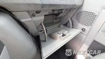 2011 Ford Super Duty E-350 Cutaway DRW - zdjęcie 24 z 32 - miniatura