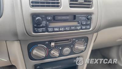 1999 Toyota Corolla CE - zdjęcie 17 z 27 - miniatura