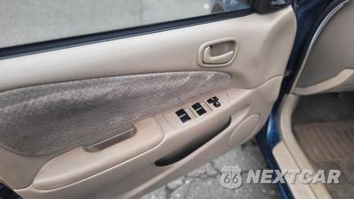 1999 Toyota Corolla CE - zdjęcie 19 z 27 - miniatura