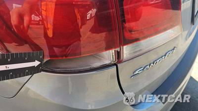 2018 Hyundai Santa Fe SE - zdjęcie 22 z 50 - miniatura