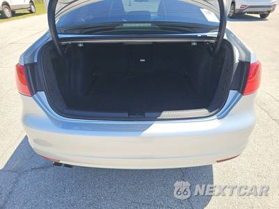 2014 Volkswagen Jetta SEL Sedan - zdjęcie 16 z 17 - miniatura