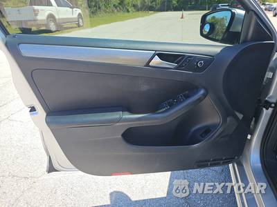 2014 Volkswagen Jetta SEL Sedan - zdjęcie 9 z 17 - miniatura