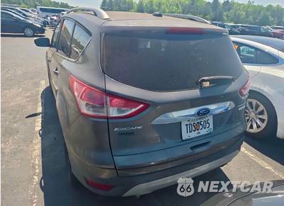 2014 Ford Escape Titanium - zdjęcie 12 z 13 - miniatura