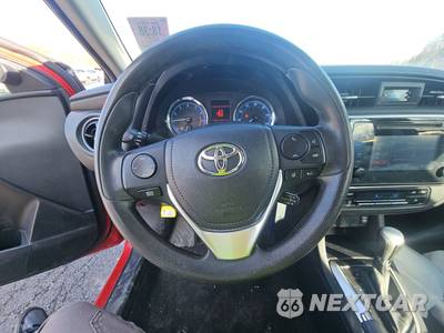 2017 Toyota Corolla LE Sedan - zdjęcie 10 z 20 - miniatura