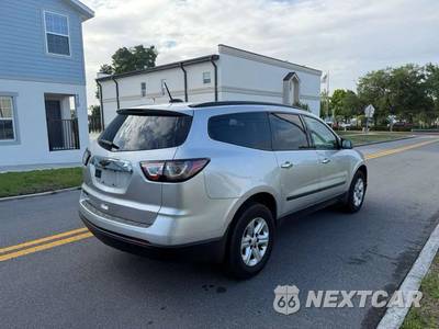 2017 Chevrolet Traverse LS 1LS - zdjęcie 8 z 11 - miniatura