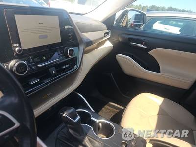 2023 Toyota Highlander XLE - zdjęcie 11 z 25 - miniatura