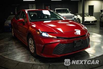 2025 Toyota Camry LE - zdjęcie 5 z 28 - miniatura