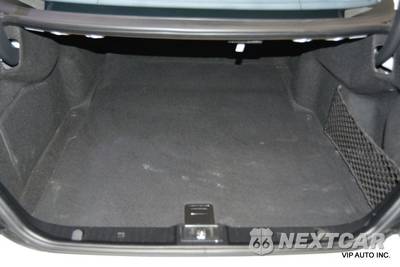 2009 Mercedes-Benz E 550 Sedan - zdjęcie 33 z 35 - miniatura