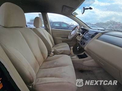 2007 Nissan Versa 1.8 S Hatchback - zdjęcie 8 z 17 - miniatura